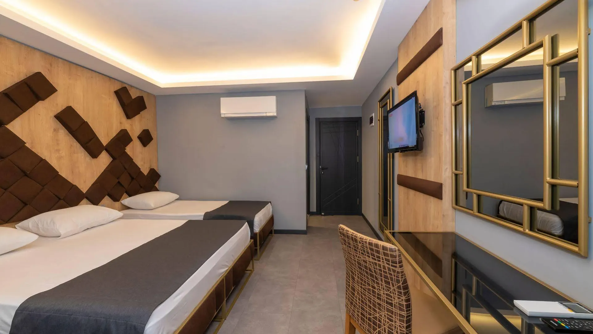 Fly And Stay Airport Hotel Istanbul