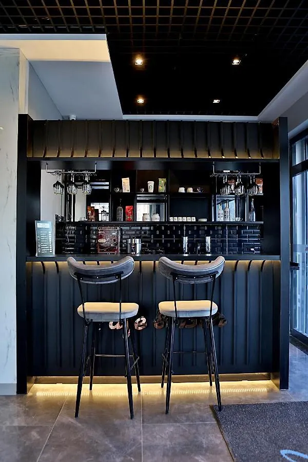Fly And Stay Airport Hotel Istanbul
