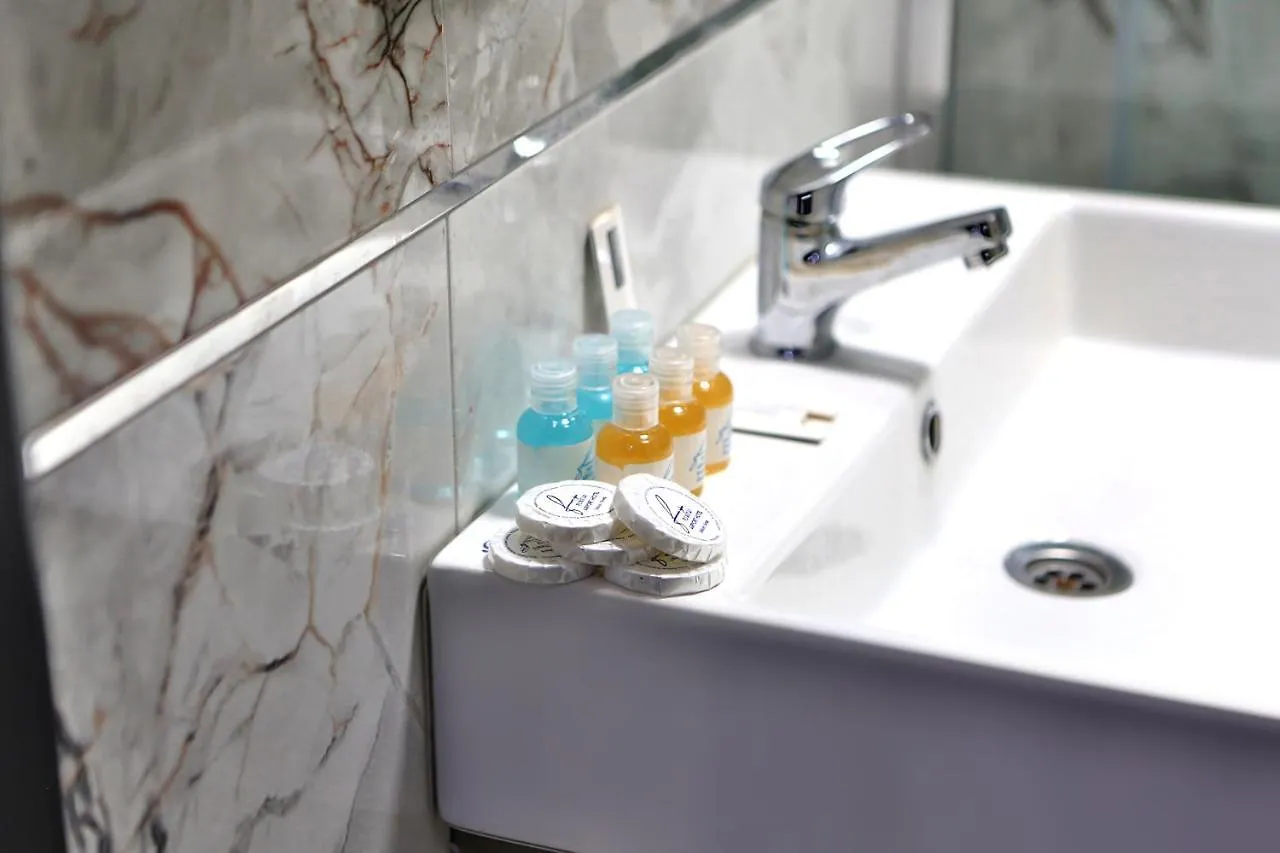 Fly And Stay Airport Hotel Istanbul